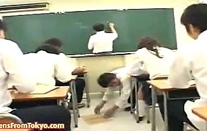 Schoolclass abusing a new Japanese student