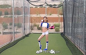 Petite Jenna Marie in stand and carry sex