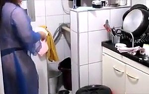 Aunt gets caught in the kitchen