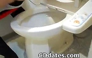 Hot crossdresser fucked in toliet