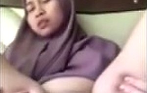 MUSLIM INDONESIAN GIRL ON WEBCAMMUSLIM INDONESIAN GIRL ON WEBCAM Part2 On XLWEBCAM