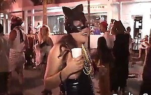 Public pussy flash 