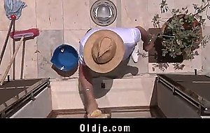Teen nasty pussy drilled by old cock until squirting