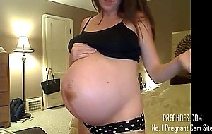 Pregnant amateur