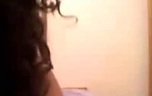 Cutie shaking bum at trylivecam