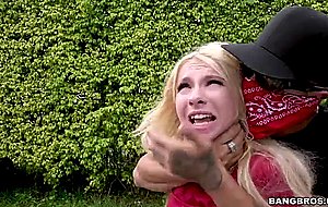 Kenzie reeves was attacked by a man in mask in the parking lot