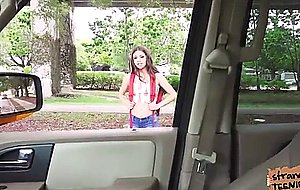 Teen lucy save by a helpful stranger