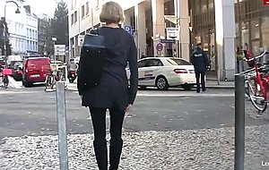 Mom and anal plug in public 