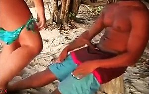 Cutie fucking a stranger at the beach during holidays