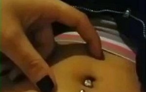 Amateur girl fingering 