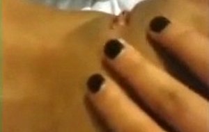 Amateur girl fingering 
