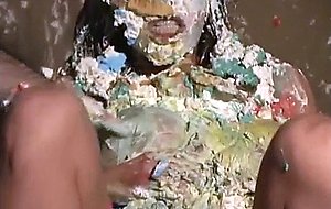 Horny milf messy masturbates 