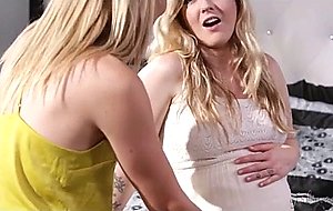 Pregnant lesbian blonde lets her ex-lover finger her pussy and lick her asshole – nude girls