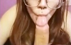Kinky brunette lilly 