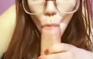 Kinky brunette lilly 