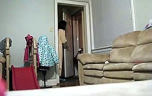 Wife lets pizzaman eat her out 