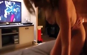 Teen cukoldoing her a stranger 