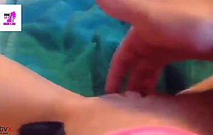 18 y old amazing woman squirting...