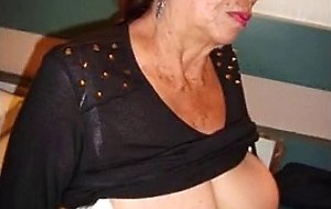 Latinagranny show them all natural pussies 