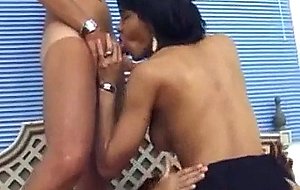 Brunette tgirl in fucking trio