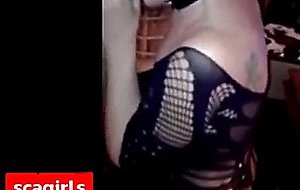 Trio avec un jeune 2 sodomie 