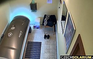 Young teen playing with pussy in solarium tube  