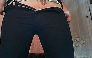Tuoni niangpao cumming with dildo in ass