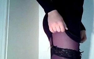 Amateur cd in black stockings