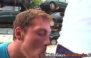 Amateur black guy fucked in junkyard