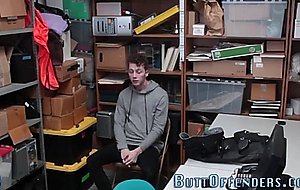Gay teen gets railed by mall cop 