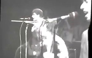 Joan jett, 'i love rock-n-roll' live 1983  