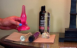 Brickyates, massage therapist pees with the vibrator in h