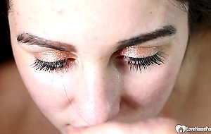 Amazing teen sucks like a real pro