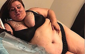 Chocolate cake for the ssbbw