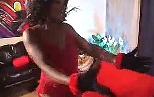 Ebony babe gets cumshot after hardcore fucking