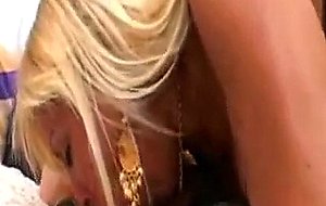 Mature anal bimbo of brazilian