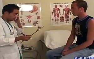 Guy gets fucked by doctor