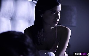 Savannah takes place fucking her grieving stepdad