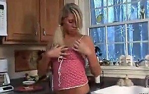 Sexy brynn tyler show amazing honey body and put oil before masturbating her small pussy