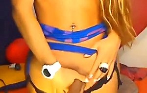 Busty & booty webcam TS