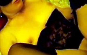 Femme mature debutante