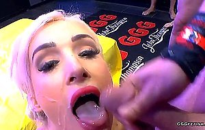 Daisy lee gets gangbang and cums in mouth