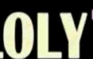 Loly stretching her pussy