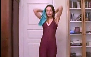 Petite teen ivana fukalot gets massage