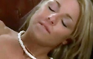 Photographer fucks blond school girl with perfect tits.wmv 