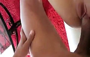 Oral loving amateur gets her pussy pumped