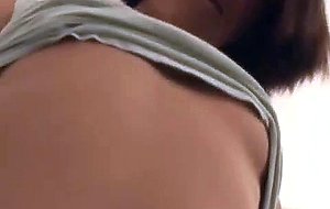 Horny petite asian rides sybian first time
