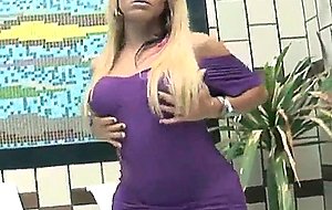 Solo blonde with big boobs shows her excellent body