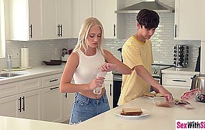 Angry blonde stepsis Braylin Bailey relaxed on stepbrothers big hard cock