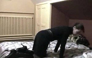 Real amateurs fuck in the dorm room